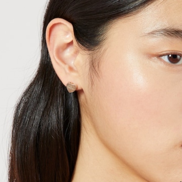 Gucci Silver Heart Logo Stud Earrings - Picture 9 of 12